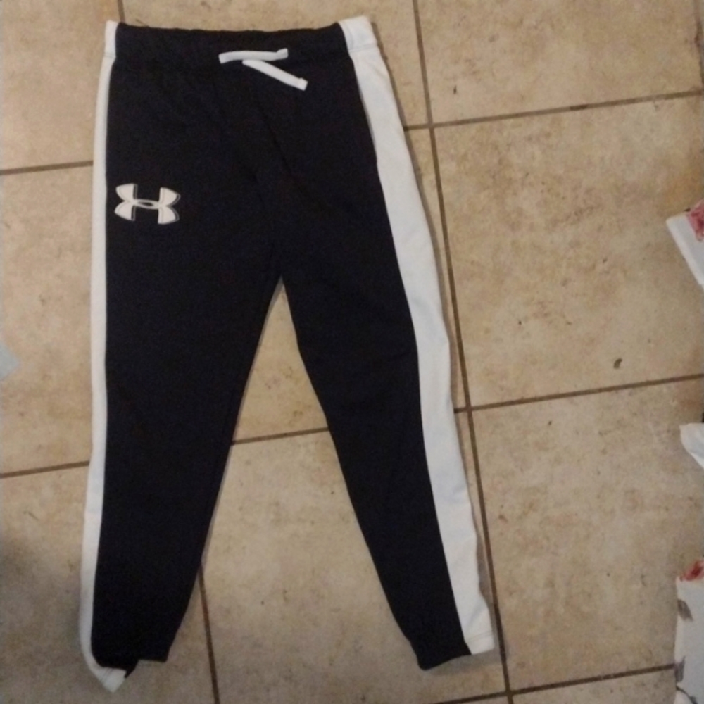 Under armour kids work out pants